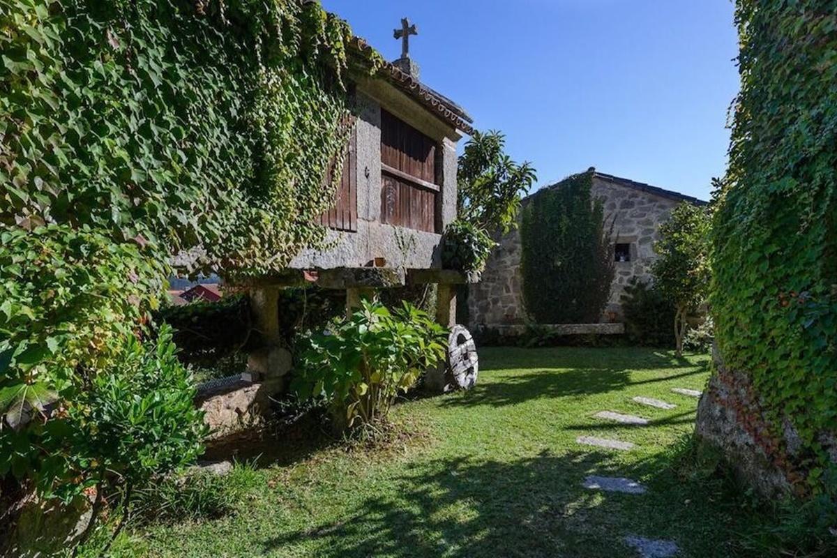 Aldea Bordons Guest House Sanxenxo Exterior photo